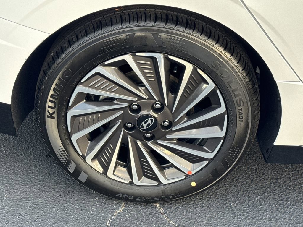 New 2026 Hyundai Sonata Limited FWD image 17