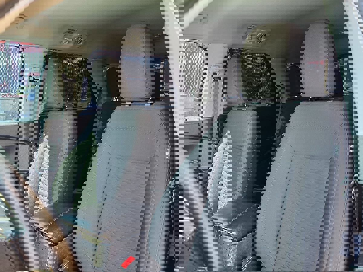 Used 2021 Ford Explorer XLT RWD image 24