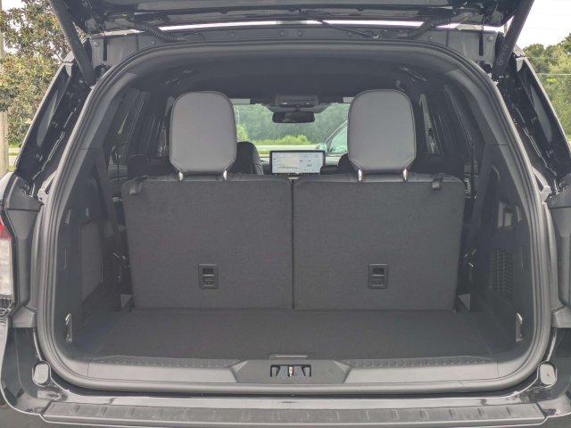 New 2026 Ford Explorer ST AWD/4WD image 13