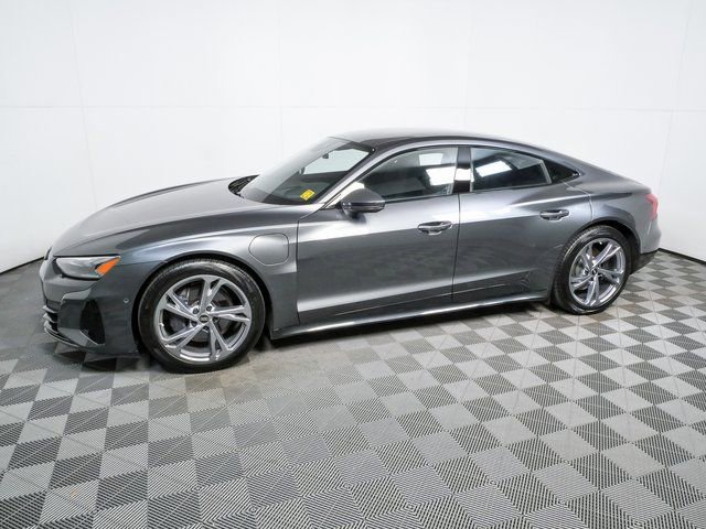 Used 2023 Audi e-tron GT Prestige w/ Prestige Package image 32