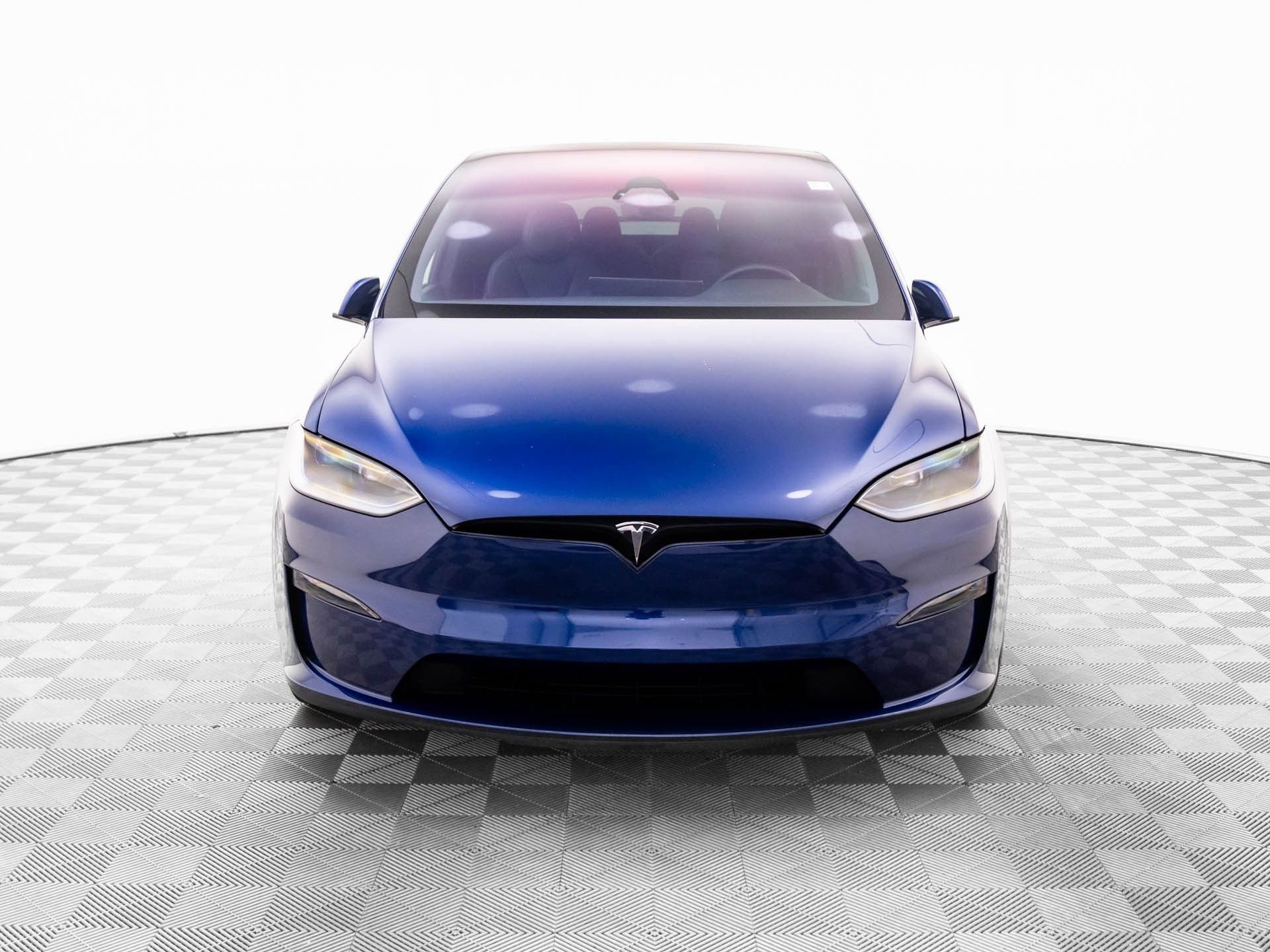 Used 2023 Tesla Model X Plaid image 8