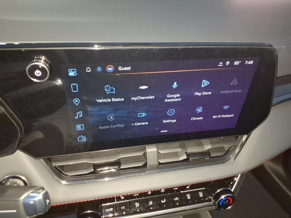 New 2027 Chevrolet Equinox RS FWD image 19