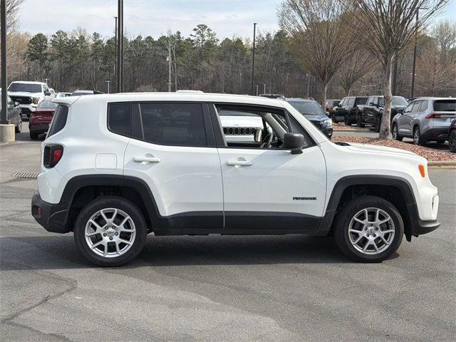 Used 2023 Jeep Renegade Latitude image 6