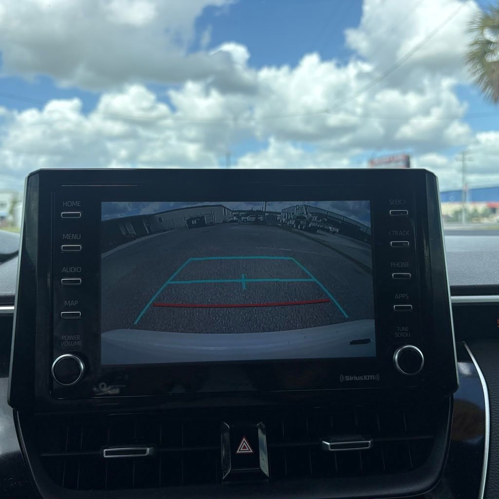 Used 2021 Toyota Corolla SE w/ SE Premium Package image 25