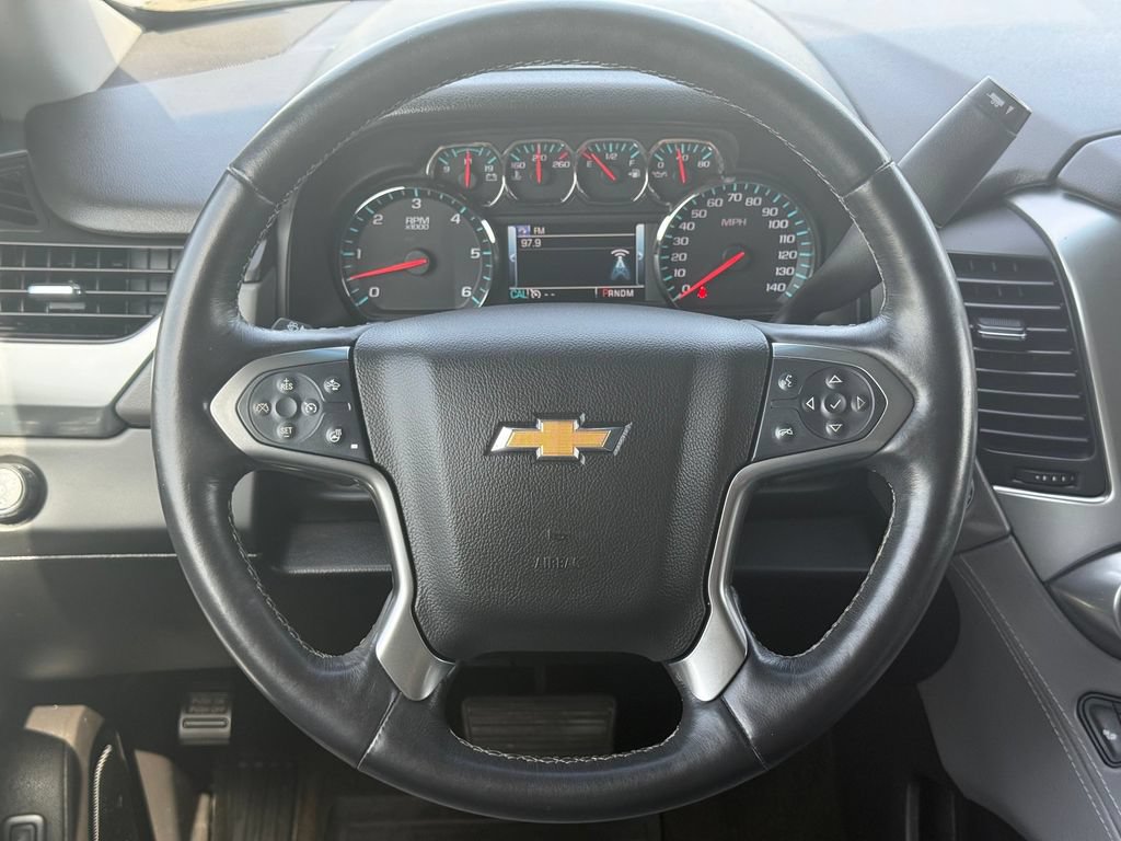 Used 2016 Chevrolet Suburban LT w/ Luxury Package RWD image 22