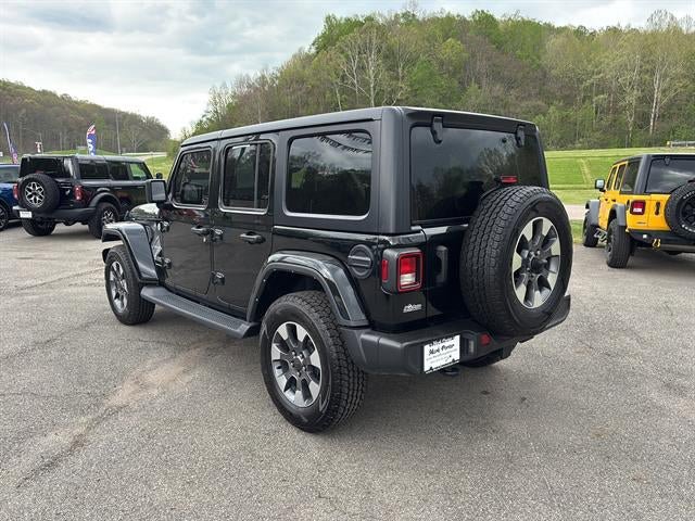 Used 2023 Jeep Wrangler Unlimited Sahara w/ Cold Weather Group AWD/4WD image 7