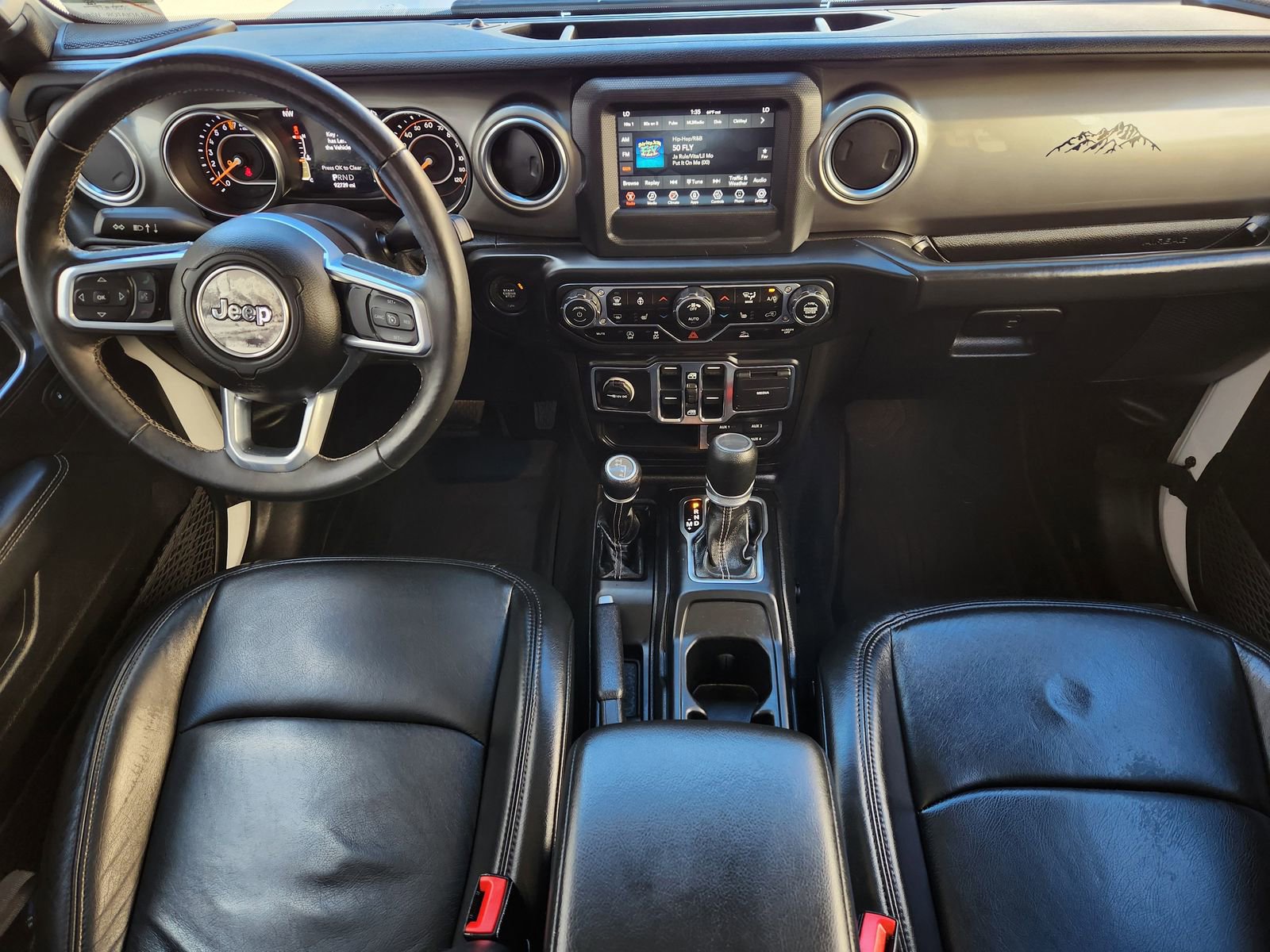 Used 2020 Jeep Gladiator Overland w/ Dual Top Group image 31