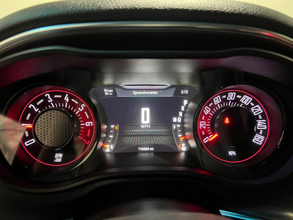 Used 2016 Dodge Challenger SXT Plus image 5