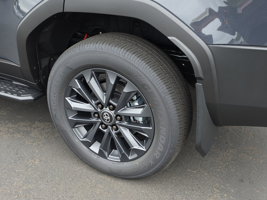 New 2027 Toyota Land Cruiser AWD/4WD image 12