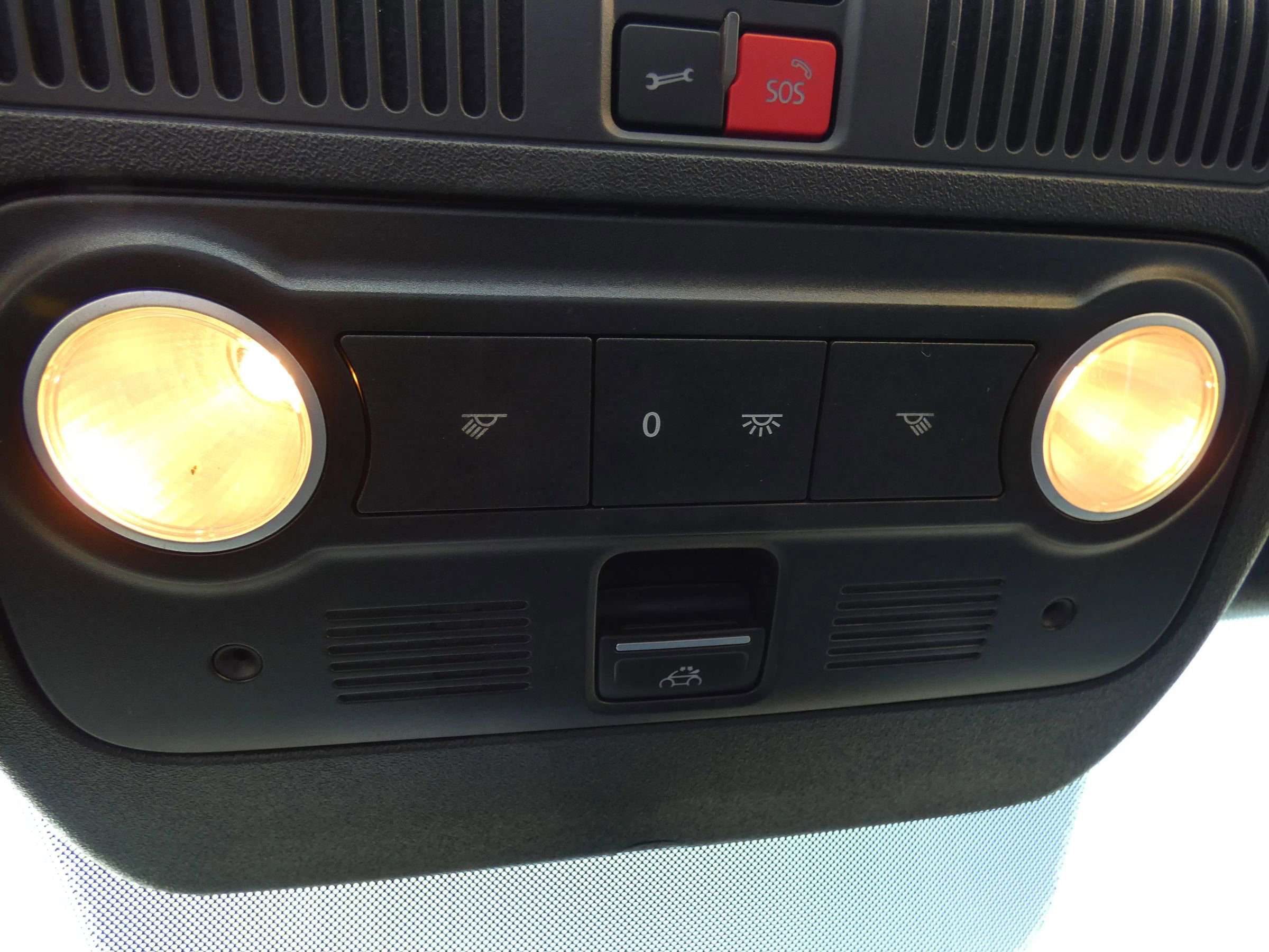 Used 2014 Volkswagen Beetle R-Line image 65