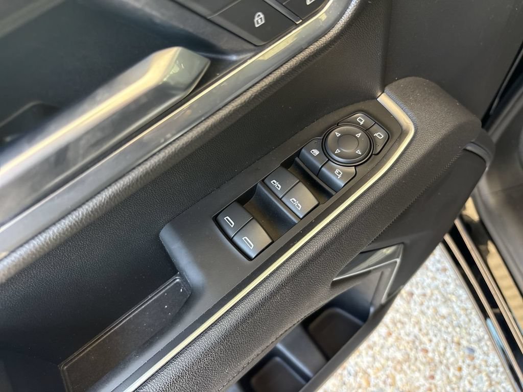 Certified 2025 GMC Sierra 1500 SLT AWD/4WD image 23