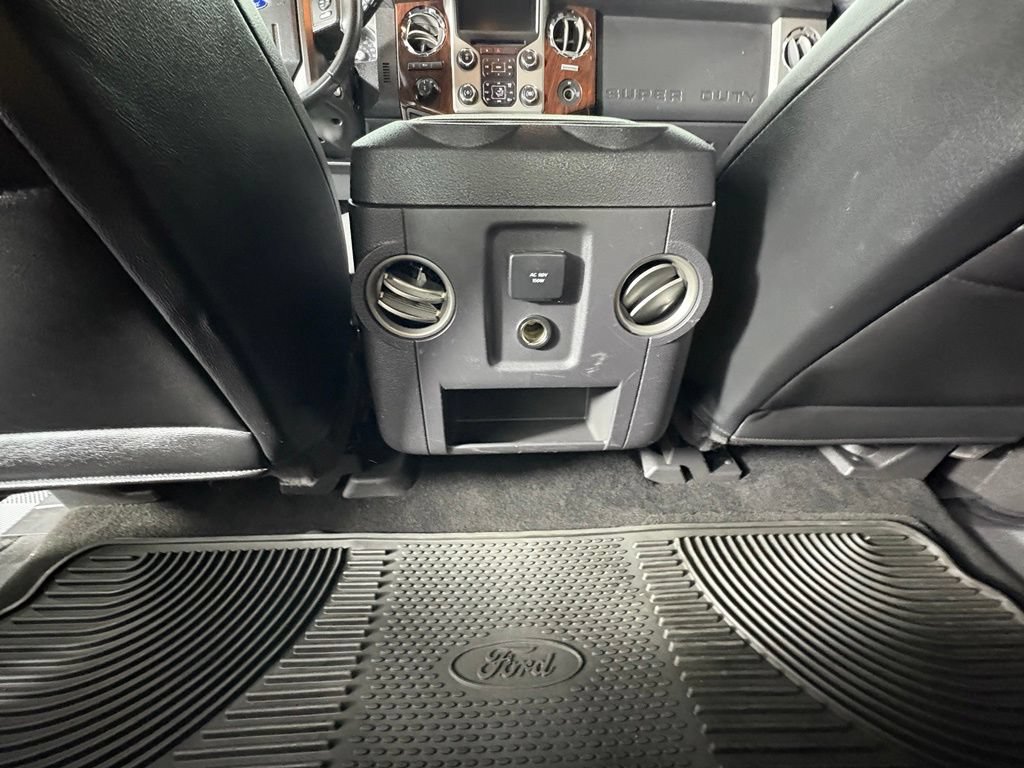 Used 2016 Ford F350 Lariat w/ Lariat Interior Package AWD/4WD image 27