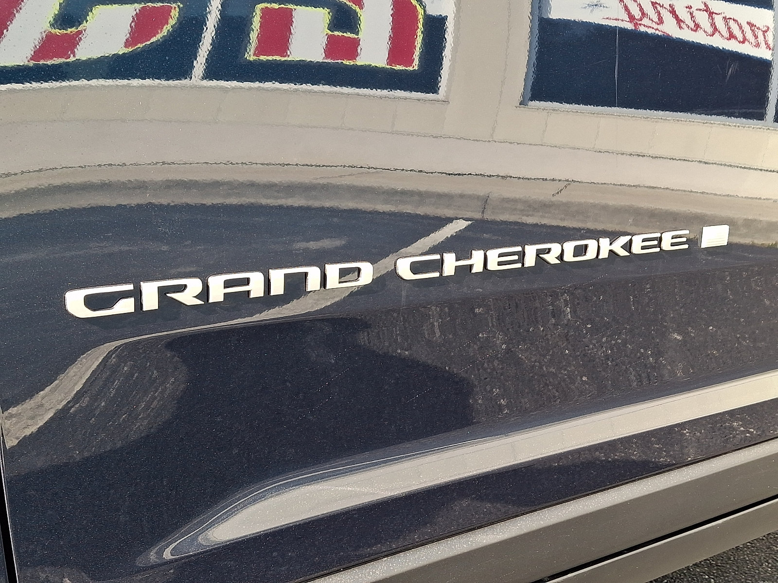 New 2027 Jeep Grand Cherokee Limited AWD/4WD image 19