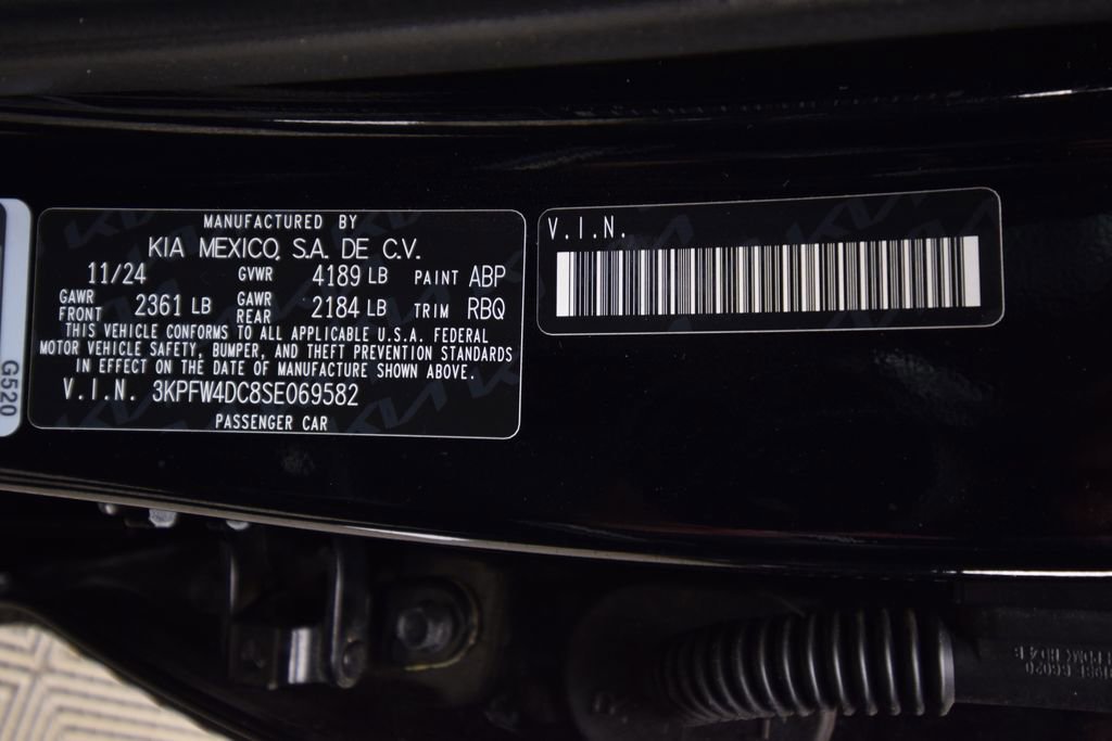 Used 2025 Kia K4 GT-Line Turbo image 31