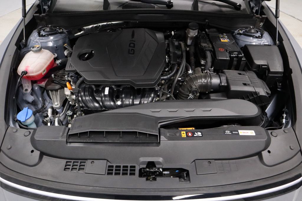 Certified 2024 Hyundai Sonata SEL w/ Convenience Package image 17