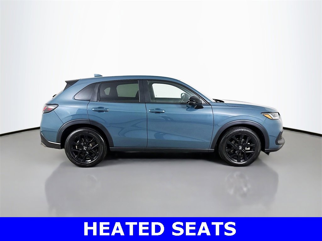 Used 2024 Honda HR-V Sport image 3