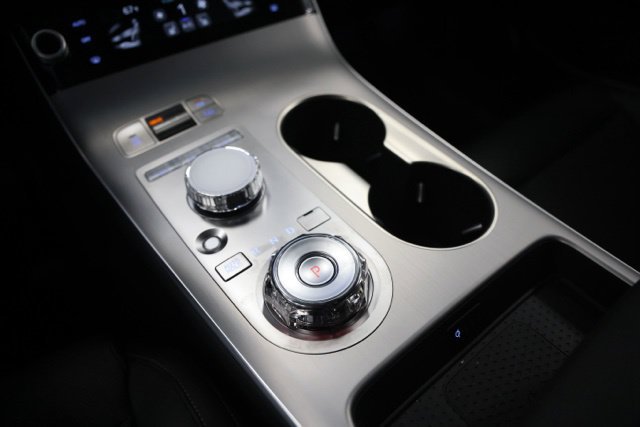 New 2026 Genesis GV70 2.5T Select AWD/4WD image 30