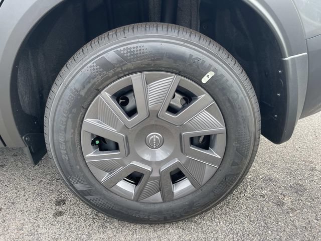 New 2026 Nissan Kicks S FWD image 11