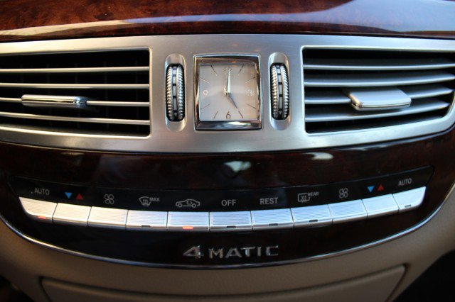 Used 2013 Mercedes-Benz S 550 4MATIC image 31