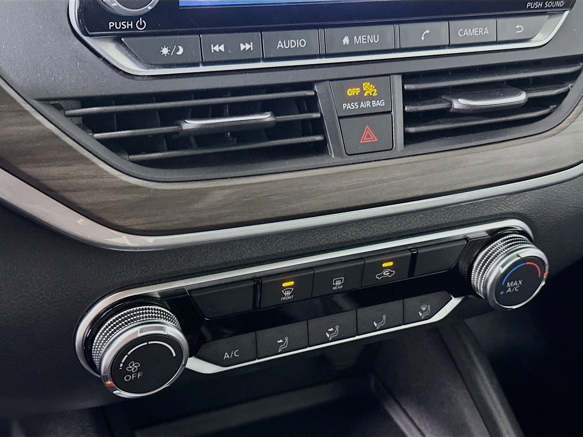 Used 2025 Nissan Altima 2.5 SV image 22