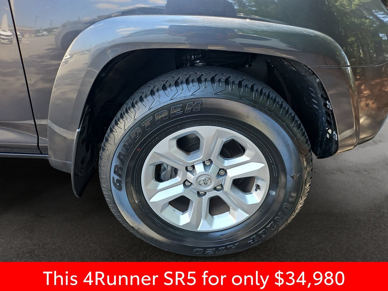 Used 2023 Toyota 4Runner SR5 RWD image 41