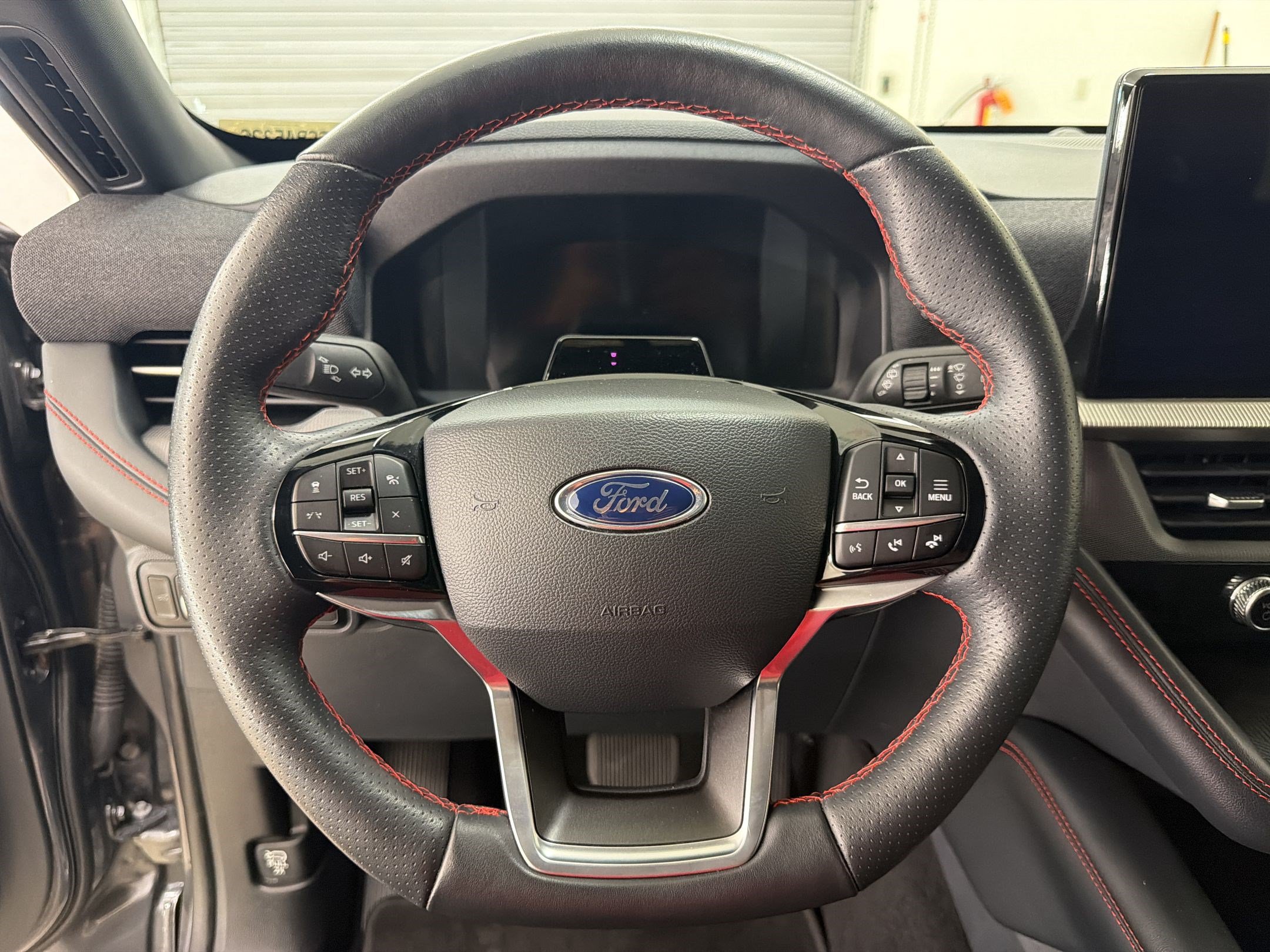 Certified 2025 Ford Explorer ST-Line w/ ST-Line Street Pack AWD/4WD image 11