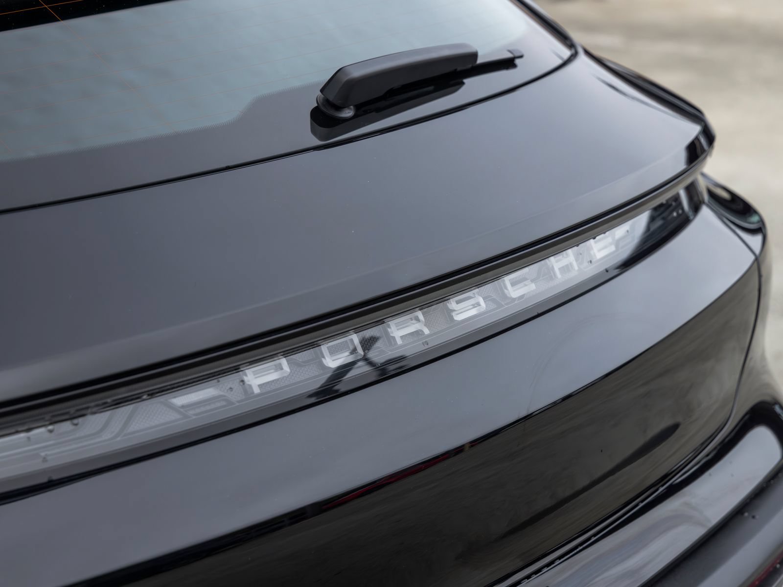 Certified 2022 Porsche Taycan 4 Cross Turismo AWD/4WD image 19
