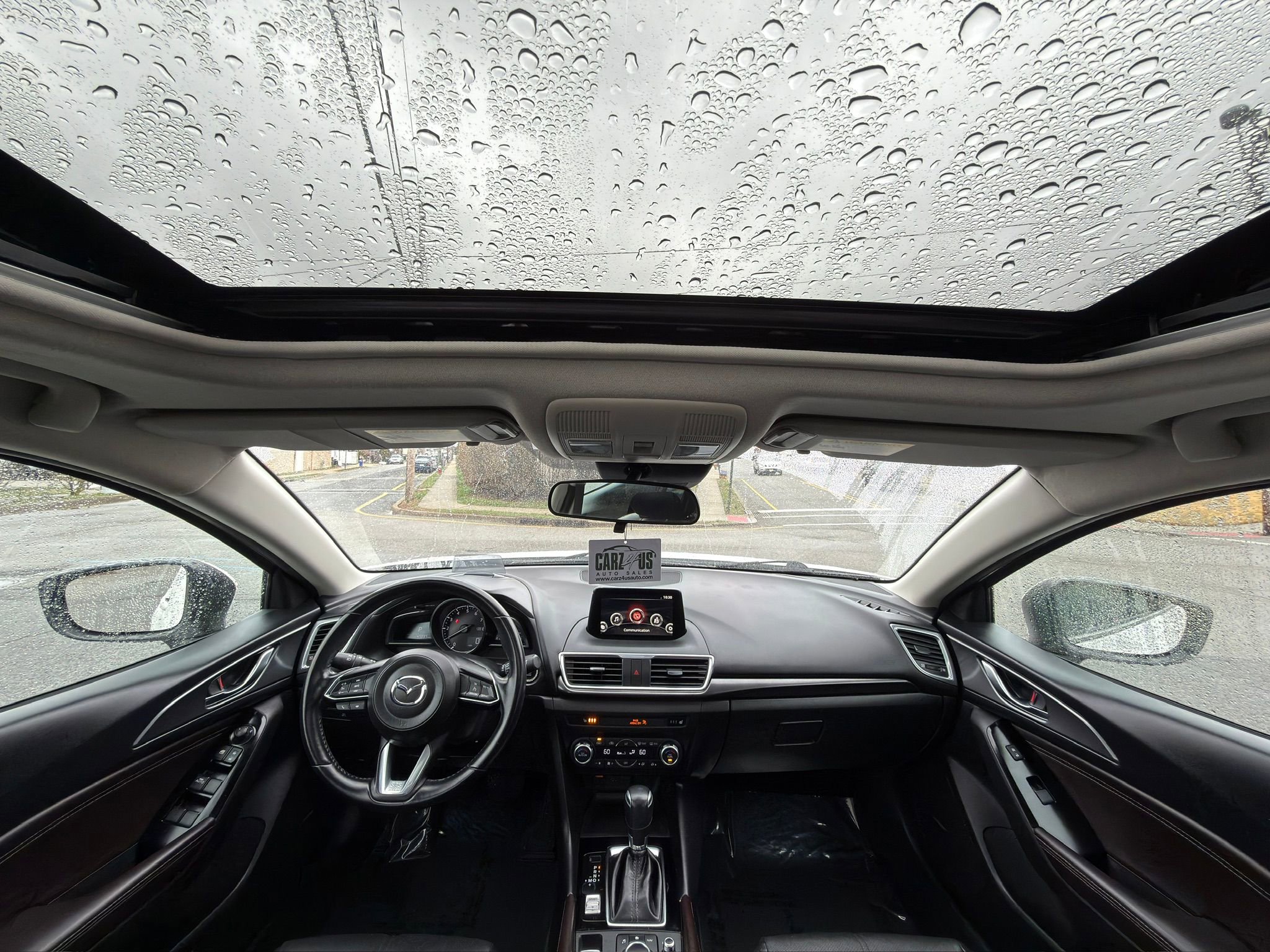 Used 2018 MAZDA MAZDA3 Grand Touring FWD image 32