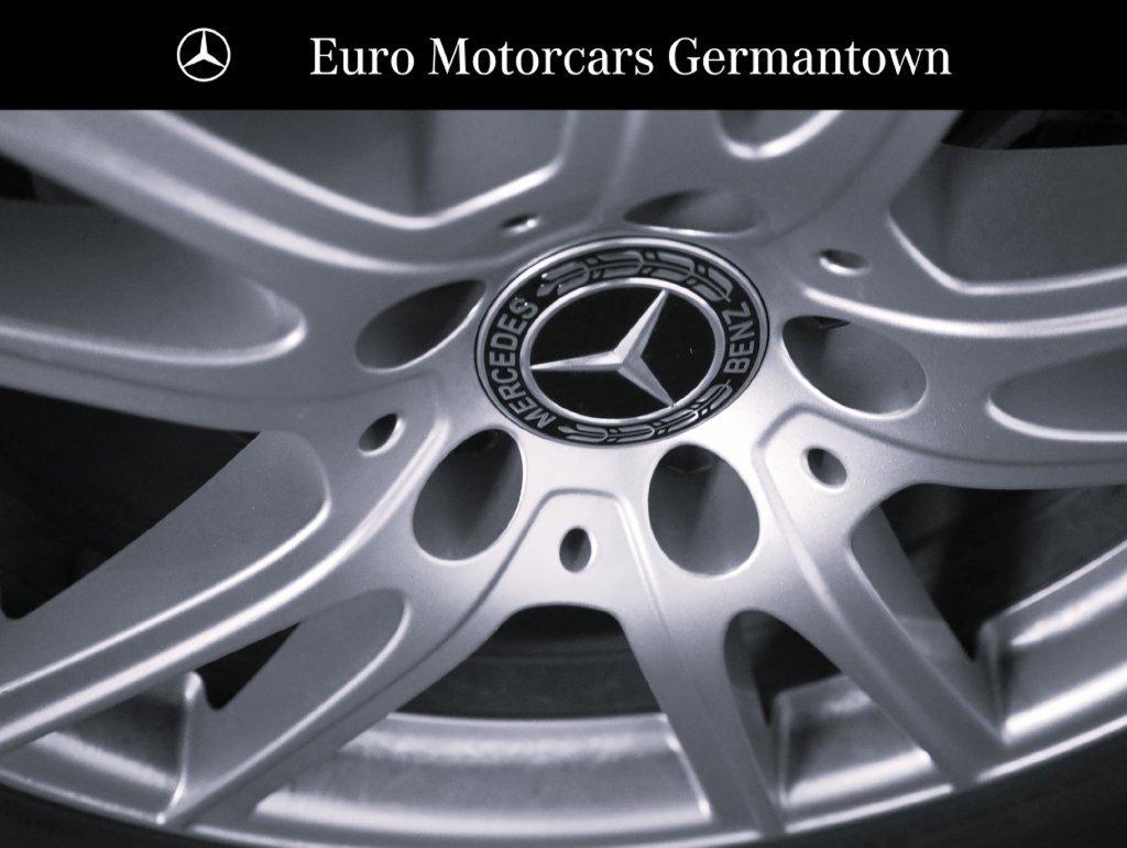 Used 2026 Mercedes-Benz GLC 300 4MATIC image 8