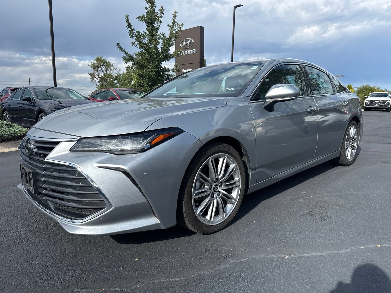 Used 2021 Toyota Avalon Limited w/ Advanced Safety Package AWD/4WD image 3
