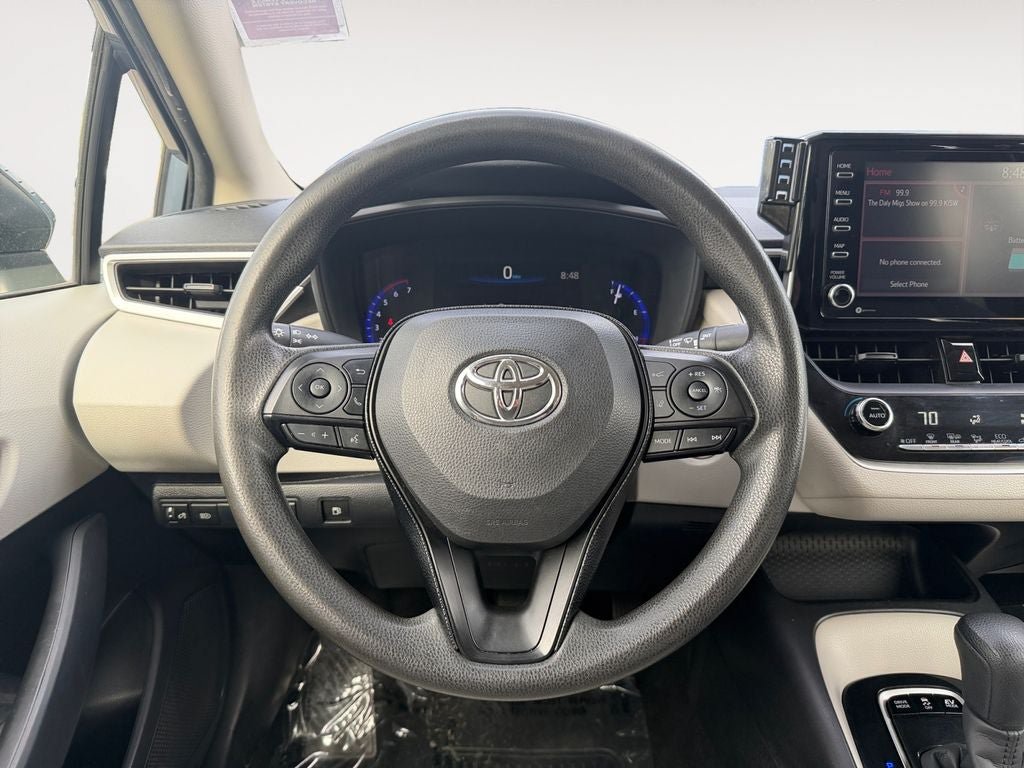 Used 2021 Toyota Corolla LE FWD image 13