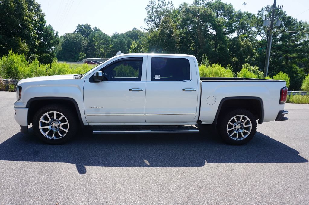 Used 2017 GMC Sierra 1500 Denali AWD/4WD image 18