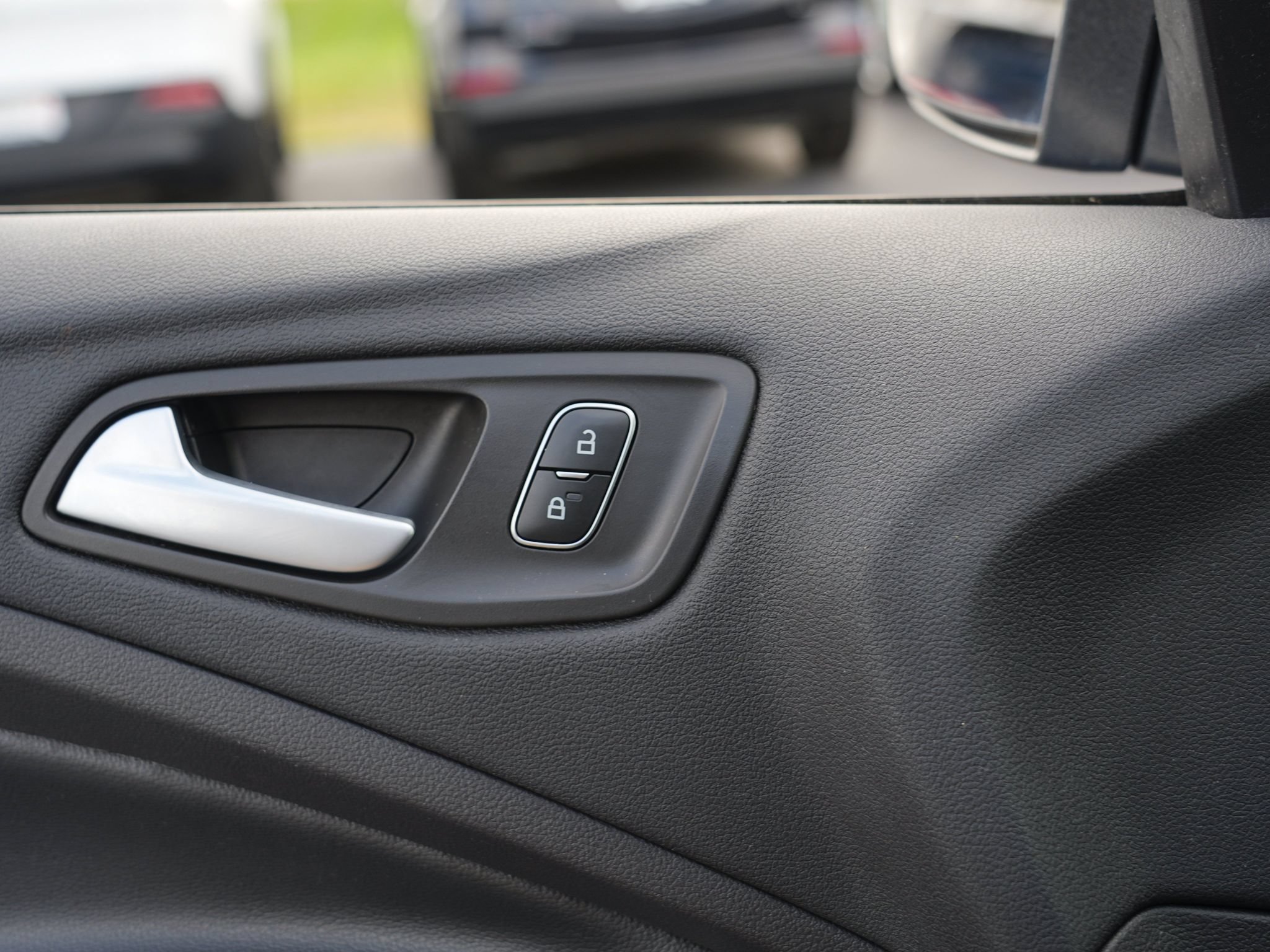 Used 2018 Ford Escape SE AWD/4WD image 19