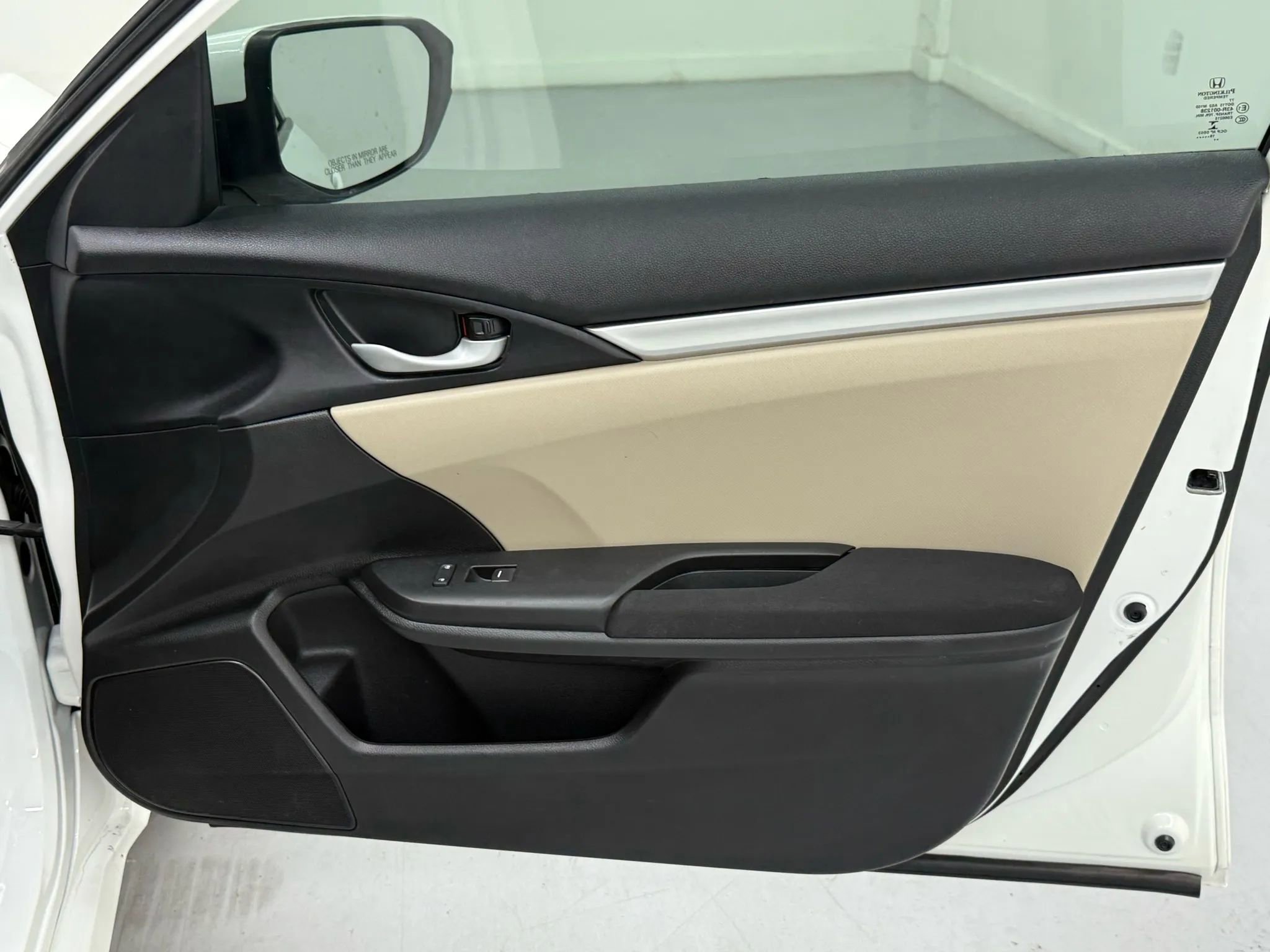 Used 2018 Honda Civic LX image 19