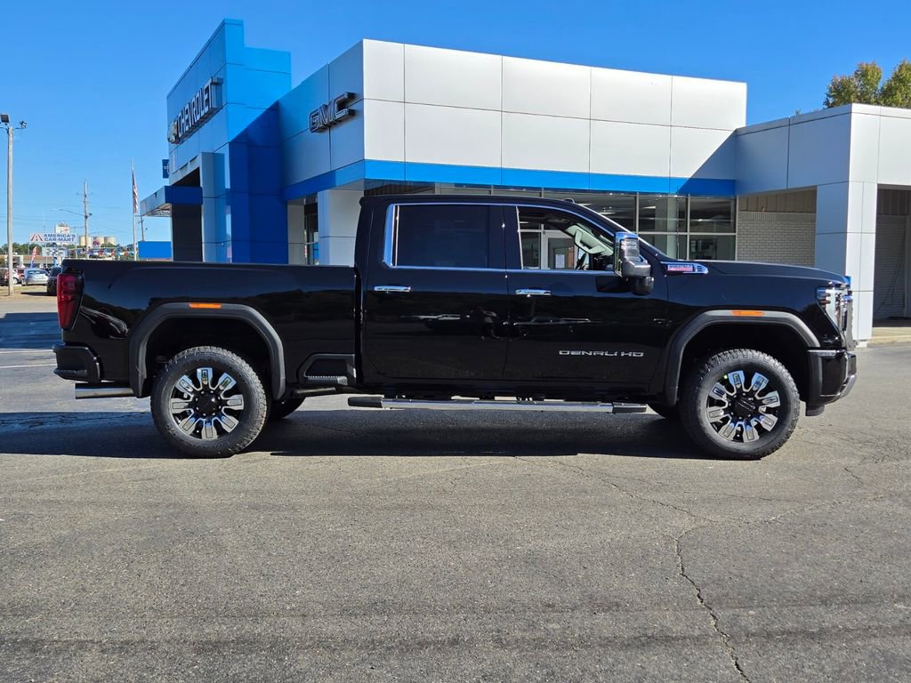New 2026 GMC Sierra 2500 Denali w/ Technology Package AWD/4WD image 3