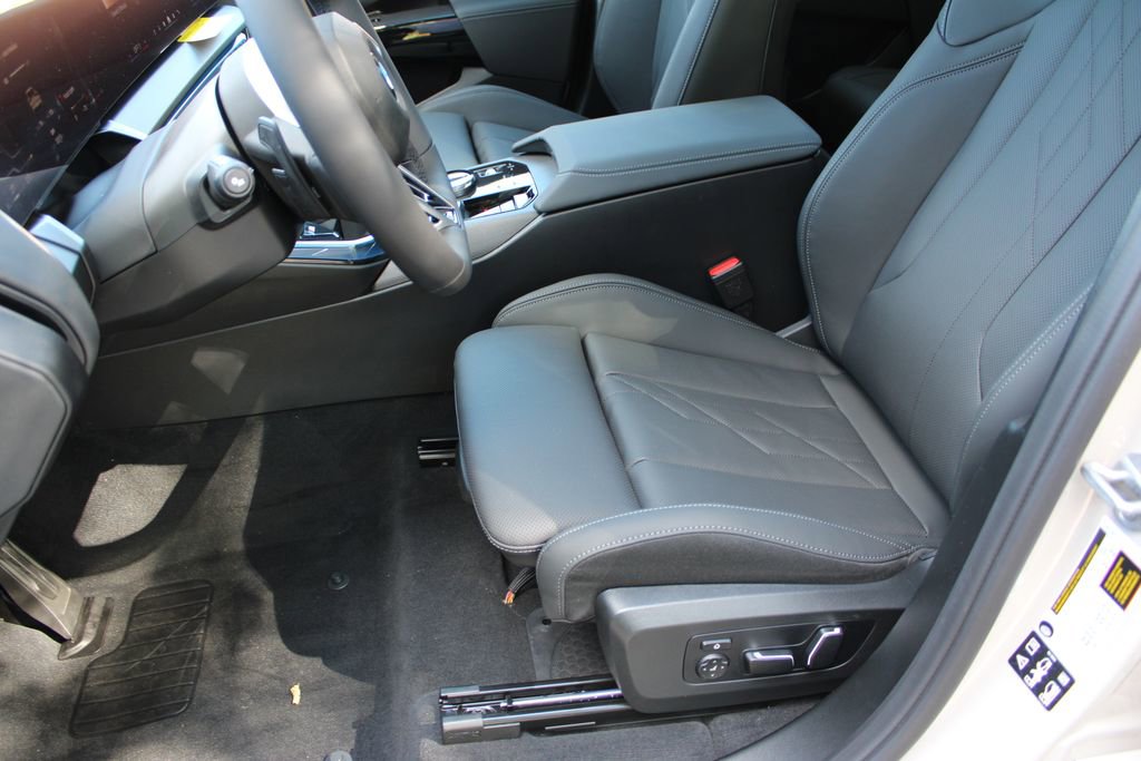 New 2026 BMW X3 xDrive30 w/ Premium Package image 24