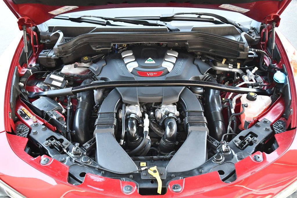 Used 2018 Alfa Romeo Stelvio Quadrifoglio w/ Driver Assist Dynamic Package image 72