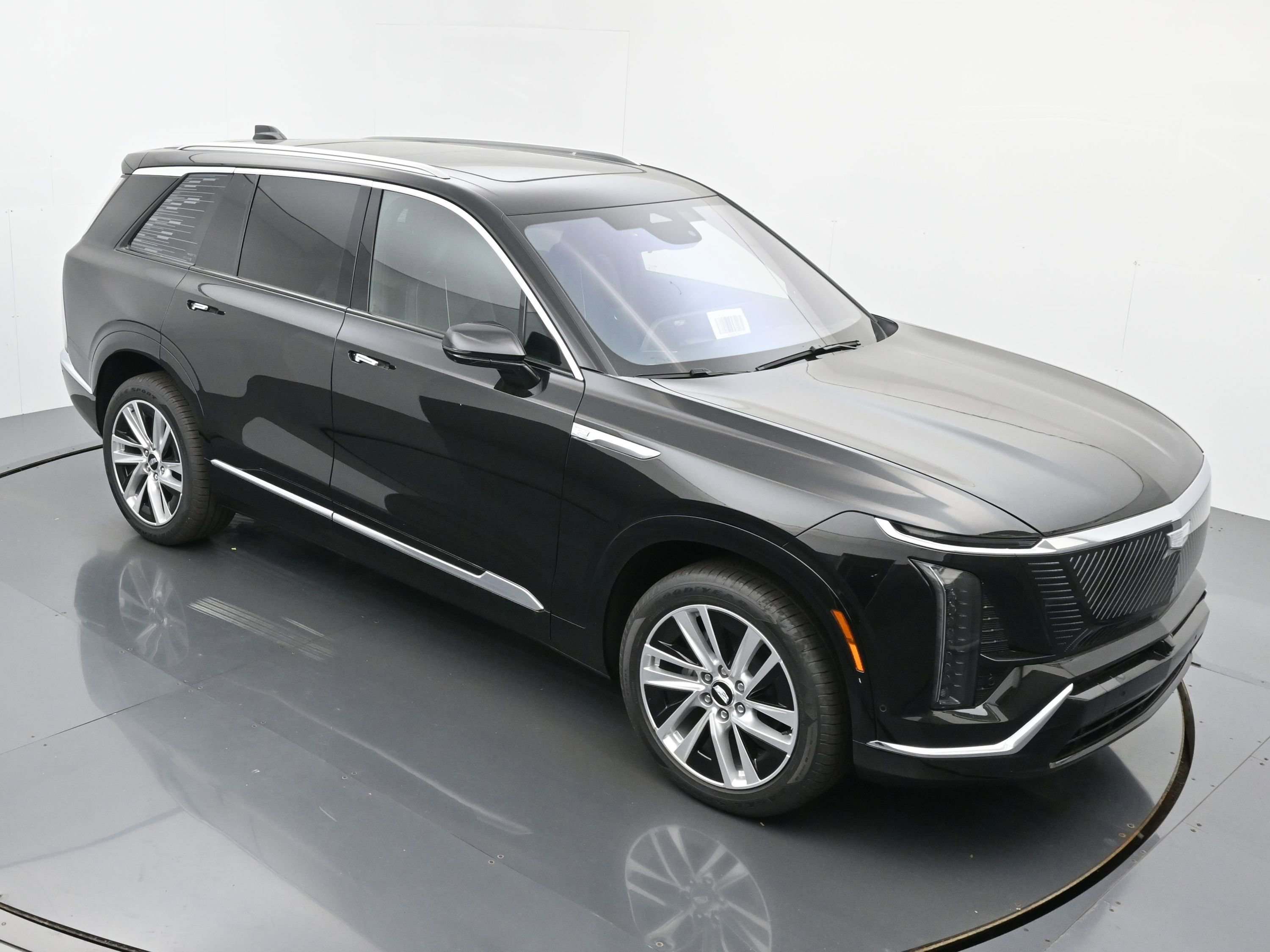 New 2026 Cadillac Vistiq Luxury w/ LPO, Floor Liner Package image 29