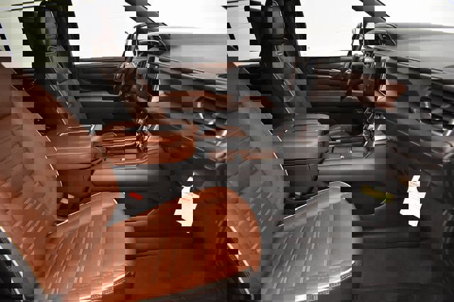 Used 2023 GMC Yukon Denali Ultimate image 21