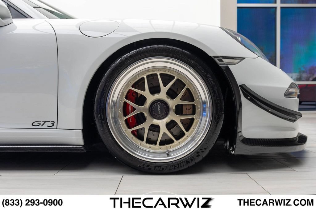 Used 2015 Porsche 911 GT3 RWD image 42