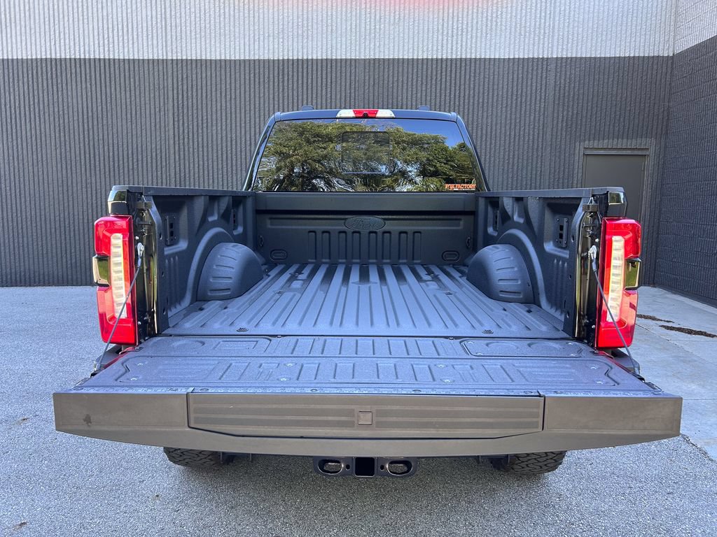 New 2026 Ford F250 Lariat w/ Black Appearance Package AWD/4WD image 20