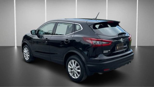 Used 2021 Nissan Rogue Sport S FWD image 10