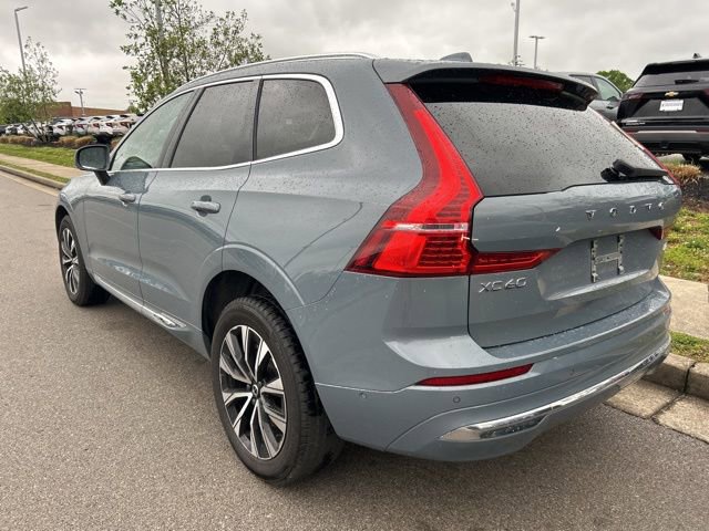 Used 2023 Volvo XC60 B5 Plus FWD image 4