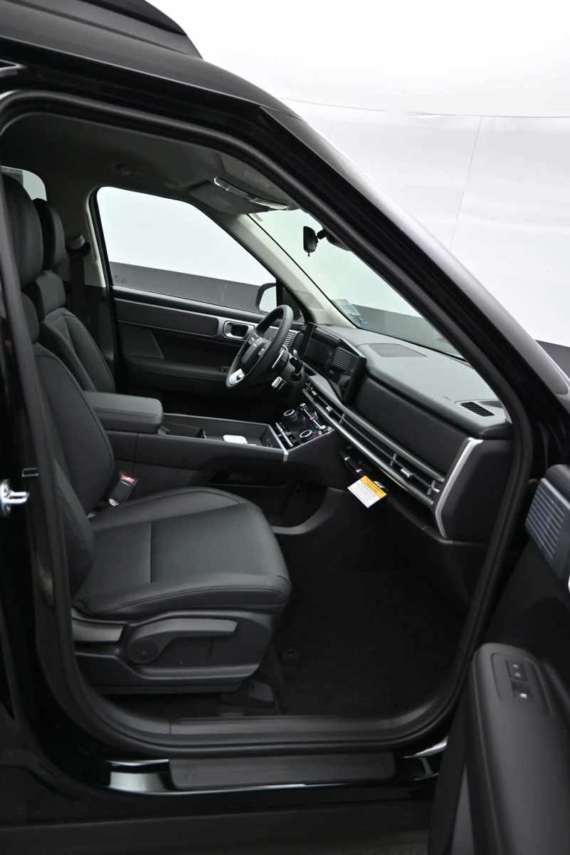 New 2026 Hyundai Santa Fe SEL FWD image 11
