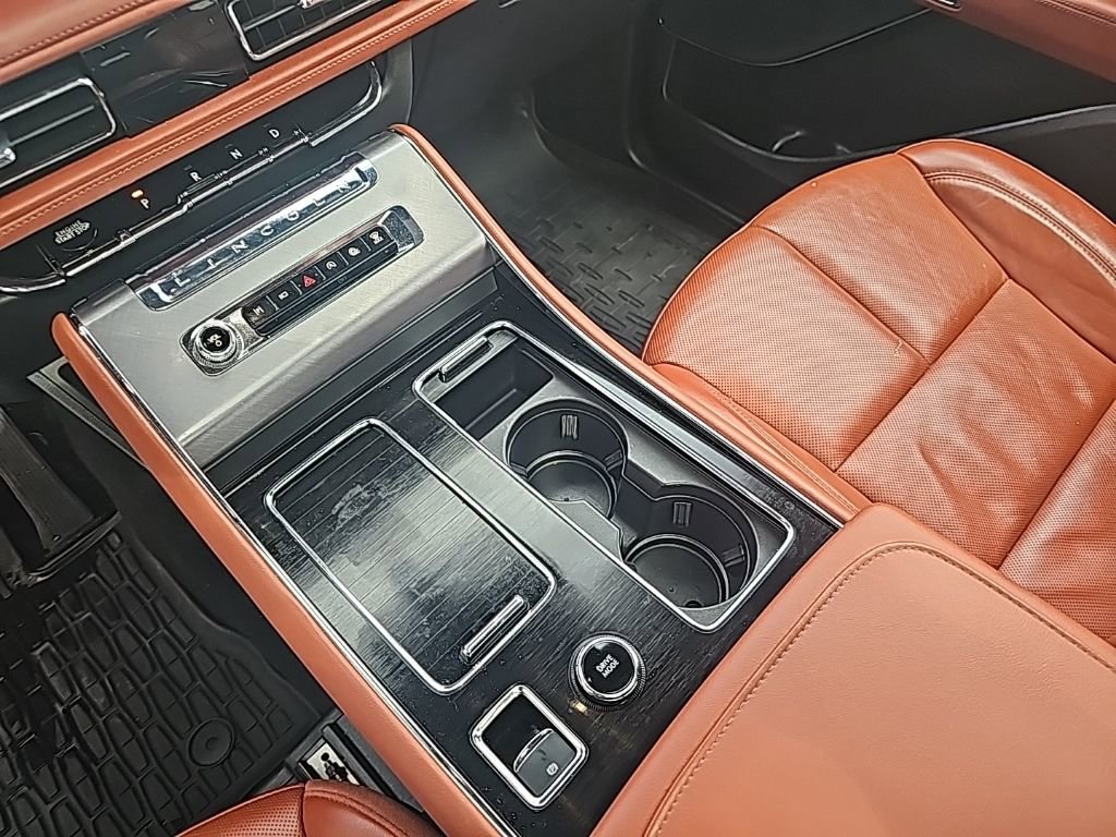 Used 2025 Lincoln Aviator Reserve w/ Jet Appearance Package image 21