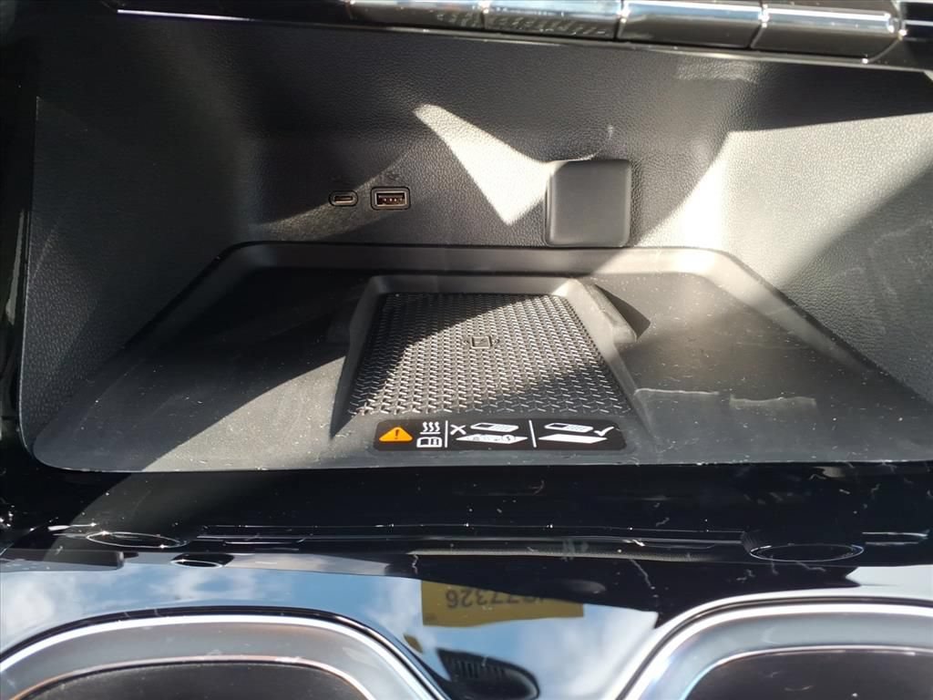 New 2026 Chevrolet Traverse RS FWD image 22