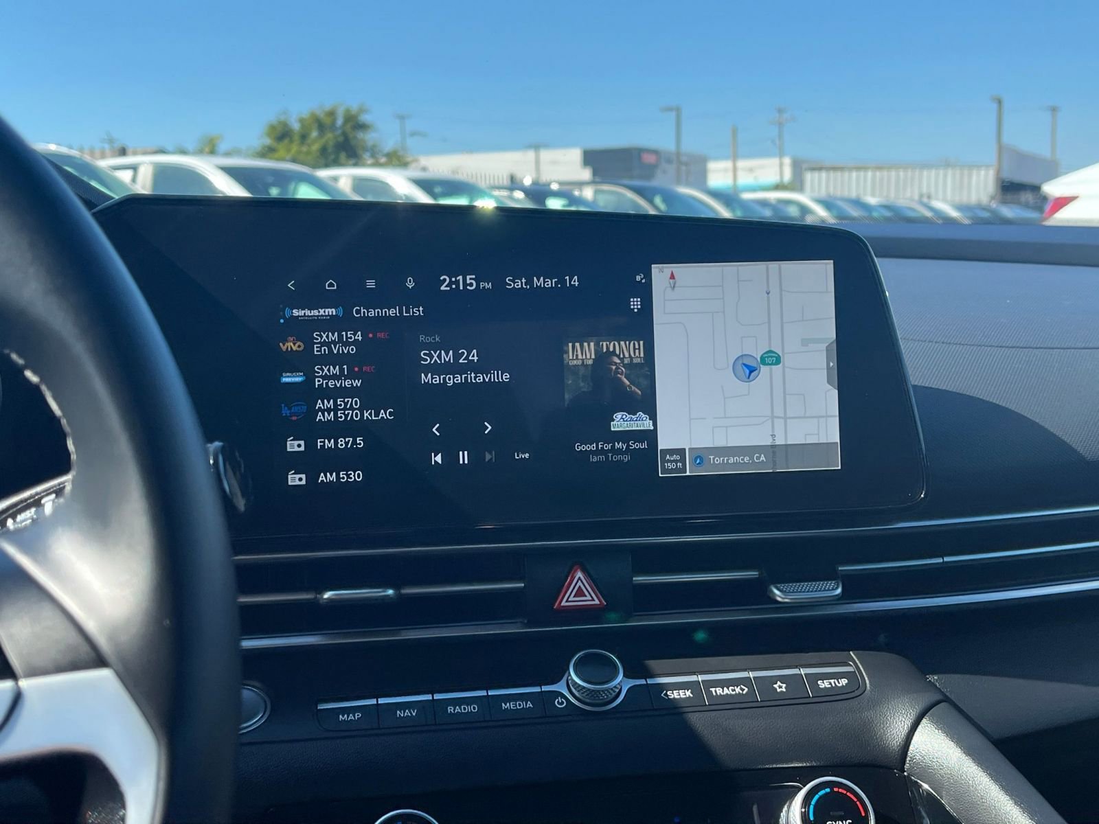 Used 2025 Hyundai Elantra SEL image 21