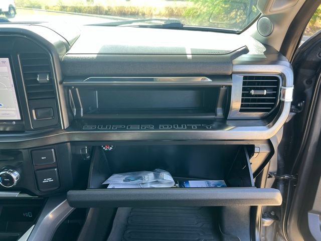Used 2024 Ford F250 Lariat w/ Lariat Ultimate Package AWD/4WD image 43