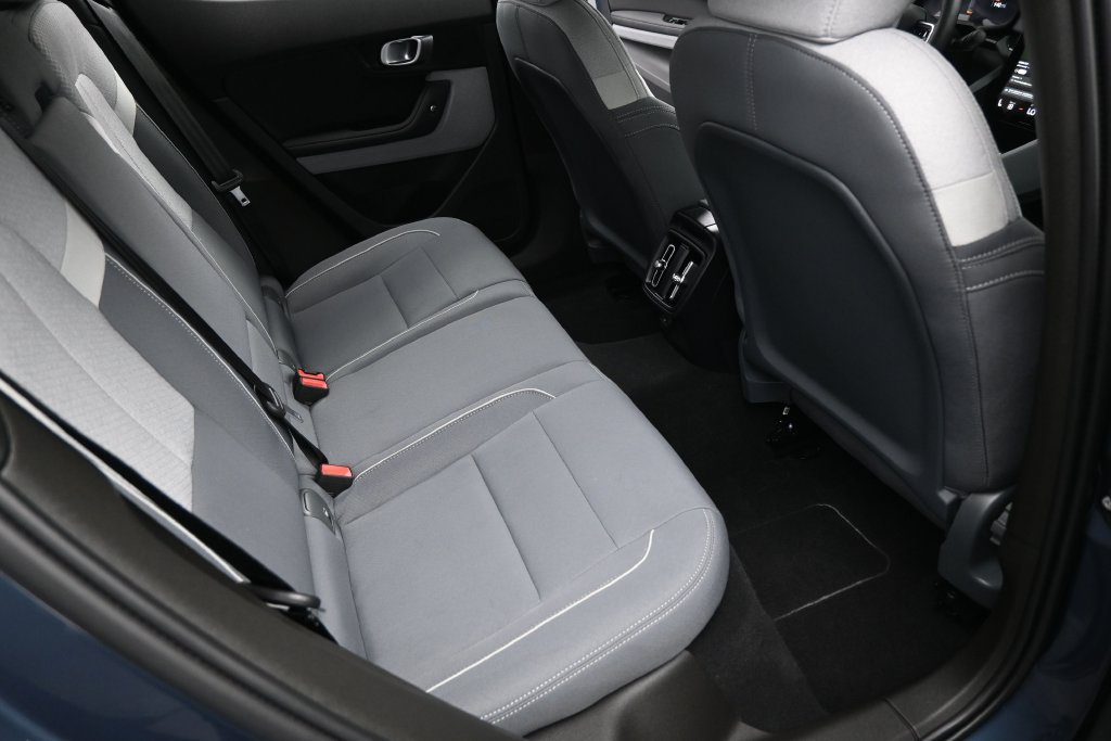 Used 2024 Polestar Polestar 2 AWD/4WD image 23