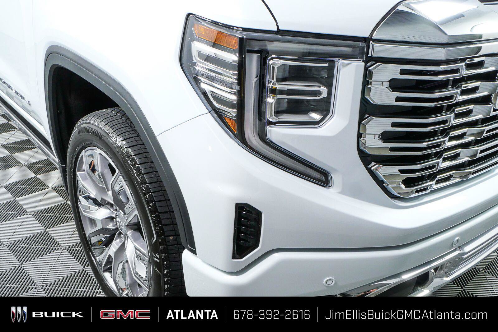 New 2026 GMC Sierra 1500 Denali AWD/4WD image 36